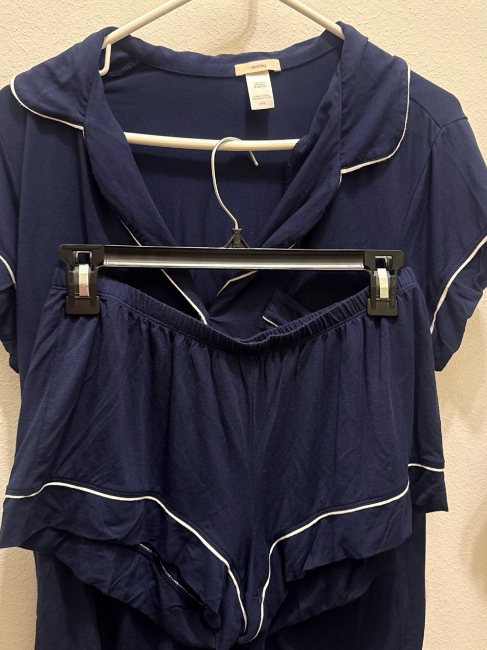Eberjey Navy Lounge Top with White Piping